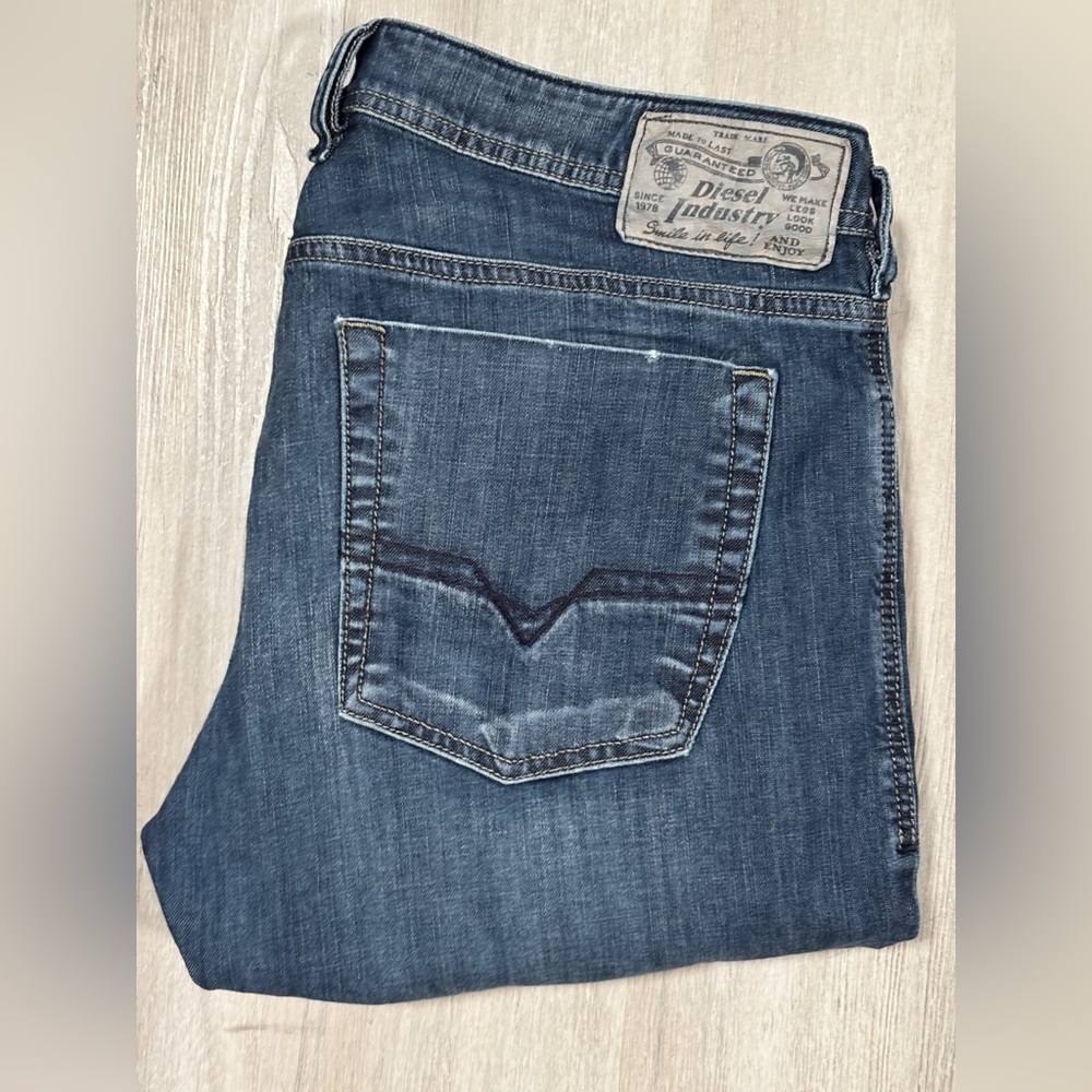 DIESEL ZATHAN Dark Blue Wash , Stretch, Button Fly, Bootcut 34X32 NWOT